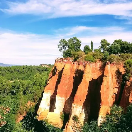 De La Sabliere Vignoble Aixois Et Piscine Holiday home *